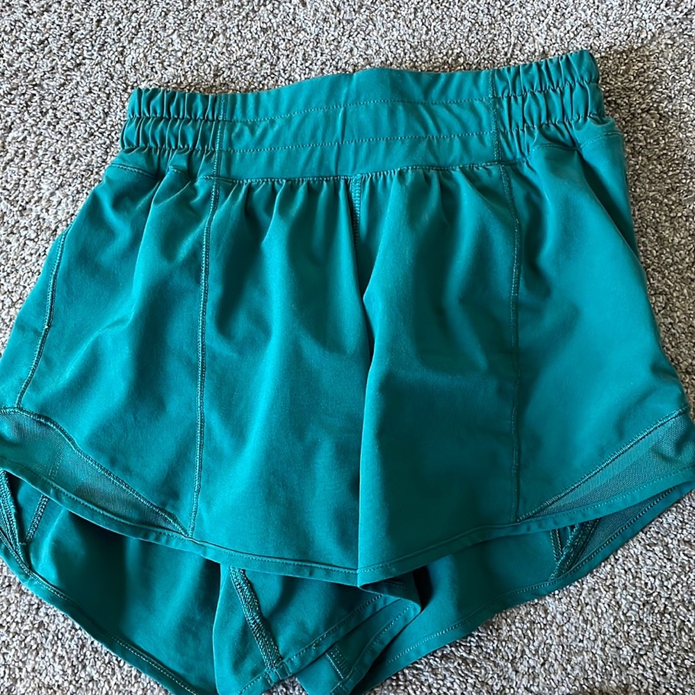 lululemon hotty hots